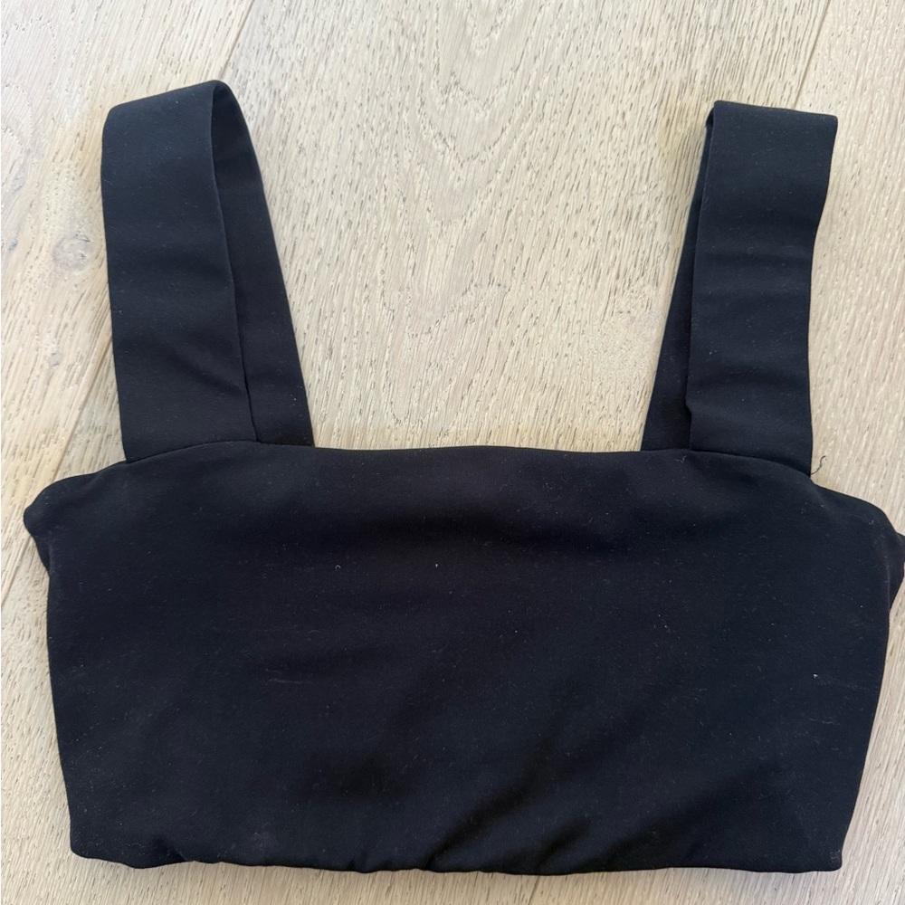 PARAGON Black sports bra